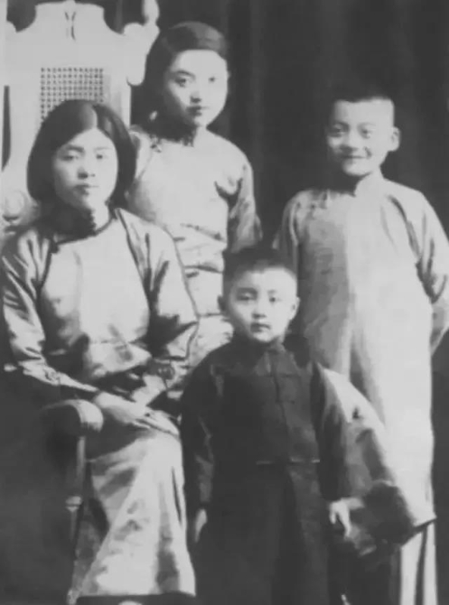 致敬！有些人，就是帶著使命來(lái)到人間