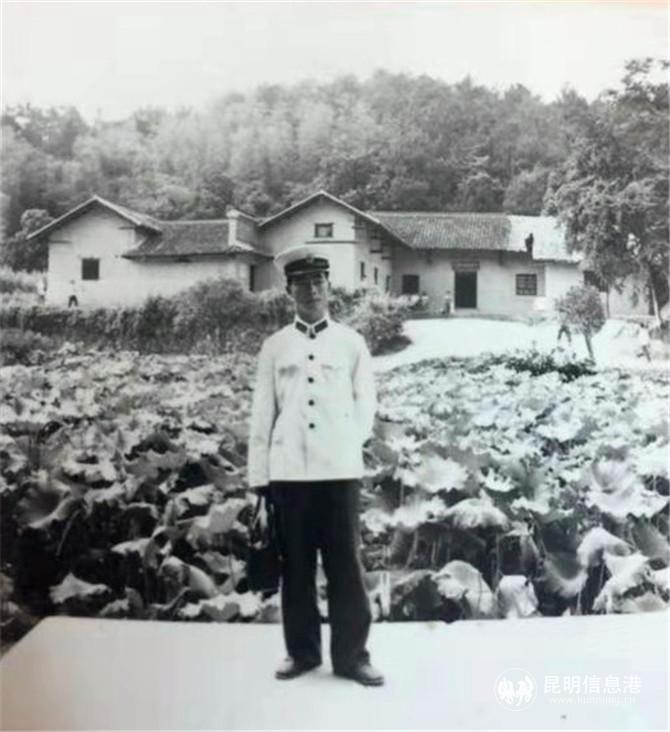 年輕時候的鐘應(yīng)祥。供圖