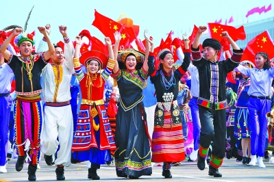 黨的根基在人民 黨的力量在人民——學(xué)習(xí)習(xí)近平總書記關(guān)于群眾路線的重要論述