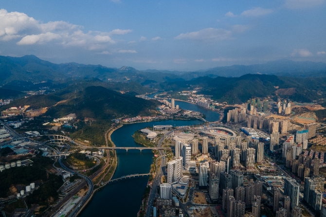 2020年11月22日下午，天氣晴朗，航拍的三明市城區(qū)。