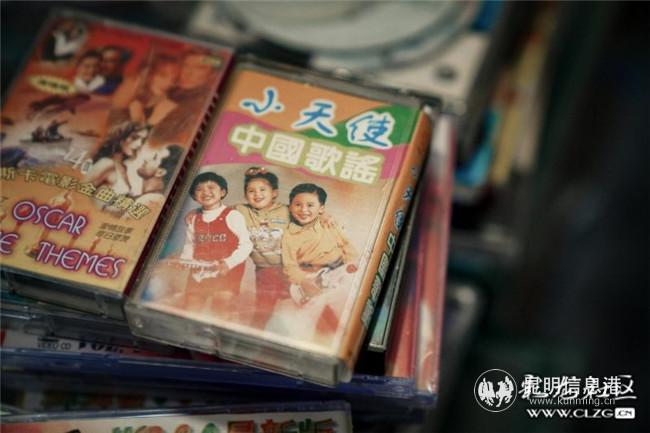 4.huph007 《塵封的記憶-那些曾經(jīng)陪伴過我們的老物件》