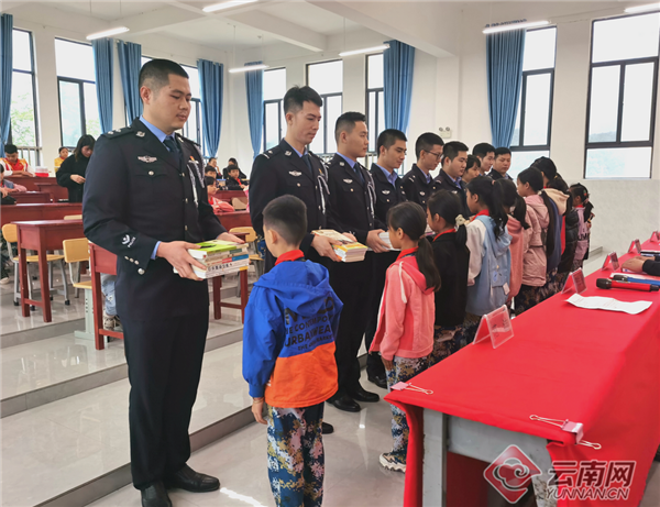 00304318775_52b8ed7c 00304318775_52b8ed7c