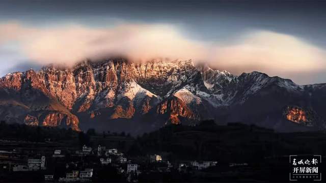 轎子雪山(開屏新聞記者王宇衡)